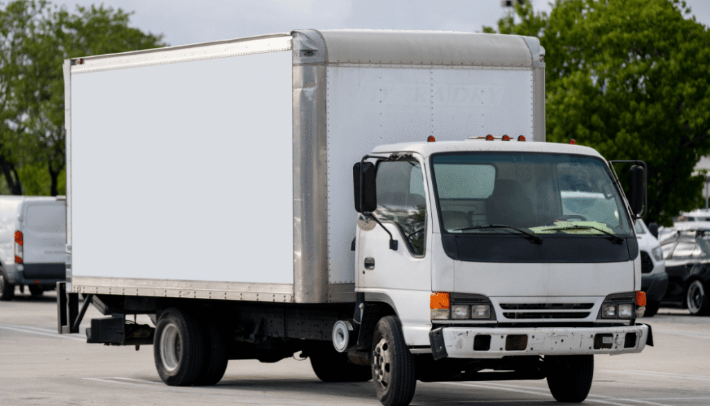 Caminhão de Mudanças em Japeri